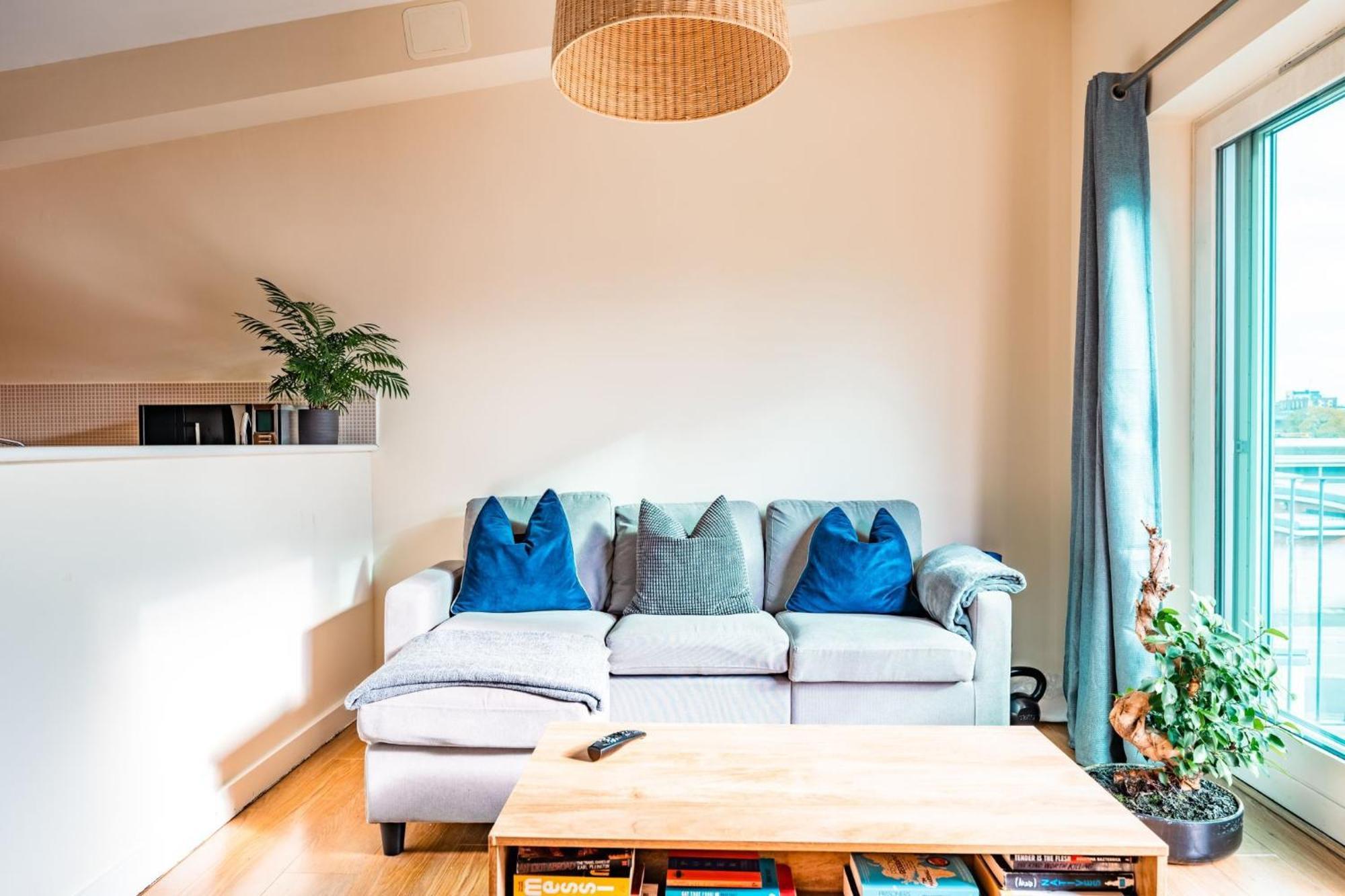 Cozy Flat Close To Centre *