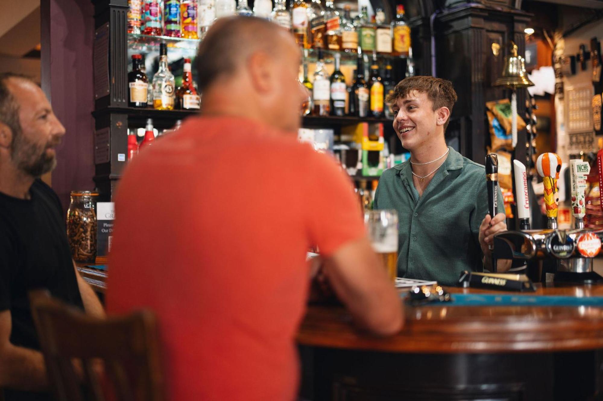 The Grapes Pub Inn 3*