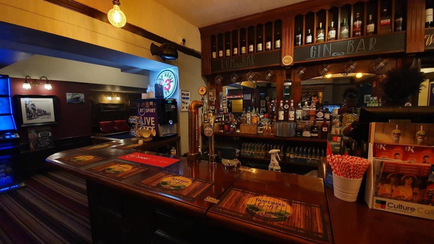 The Grapes Pub