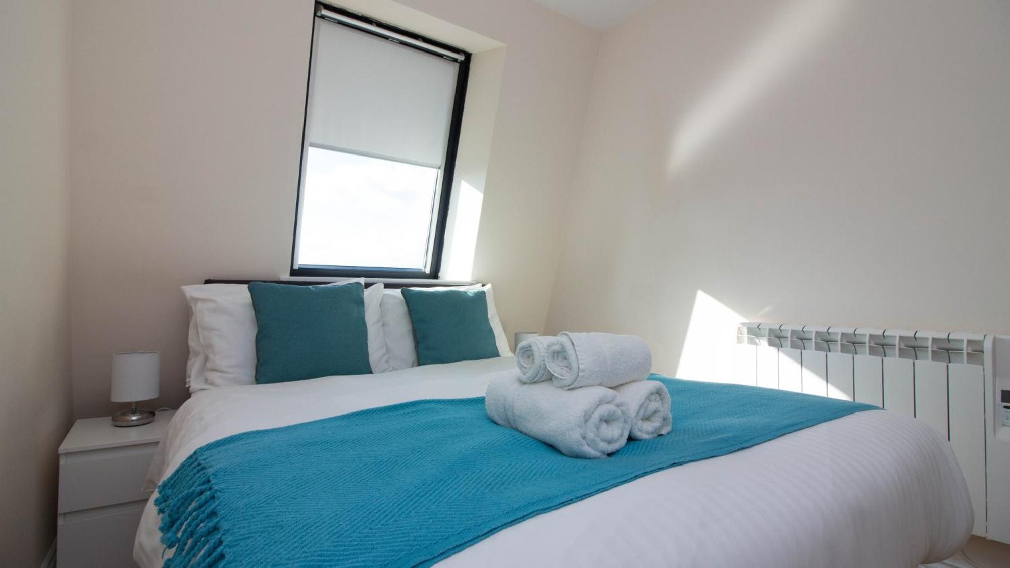 Stayzo Premiere Serviced Accommodation-17 * Southampton