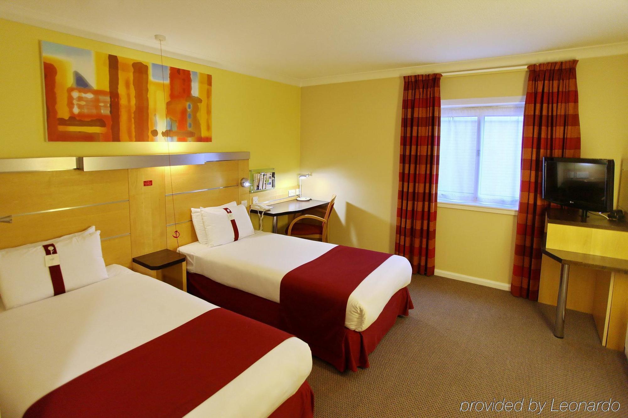 Express - M27, J7 By Ihg 3*