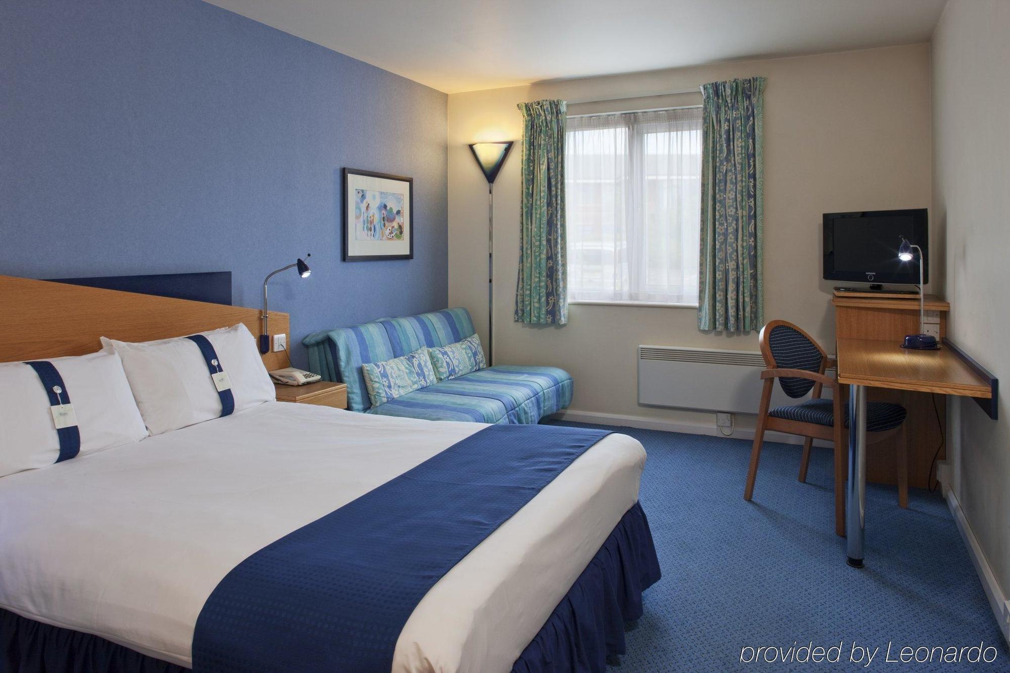 Express West By Ihg 3*