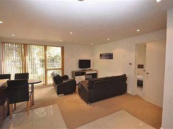 Apartment Serviced