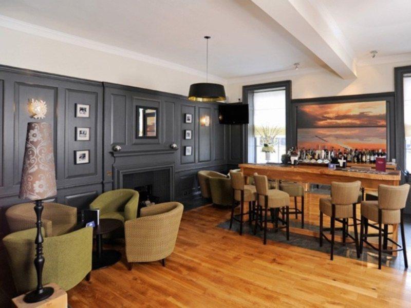 Hotel Mercure Centre Dolphin 4*