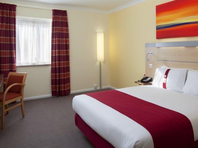 Hotel Express - M27, J7 By Ihg