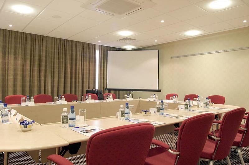 Express - M27, J7 By Ihg Hotel Southampton