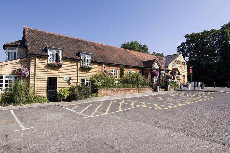 Premier Southampton North Hotel 3*