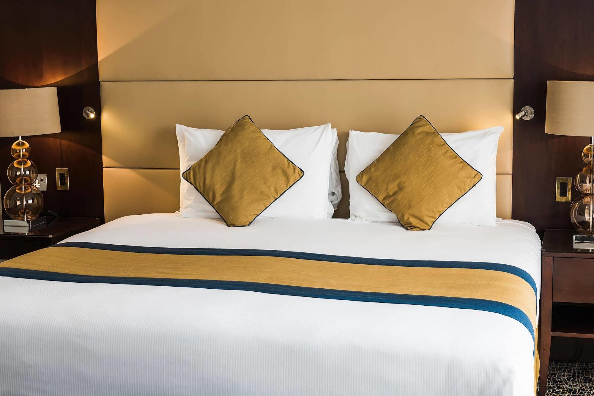 Leonardo Royal Grand Harbour Hotel 4*