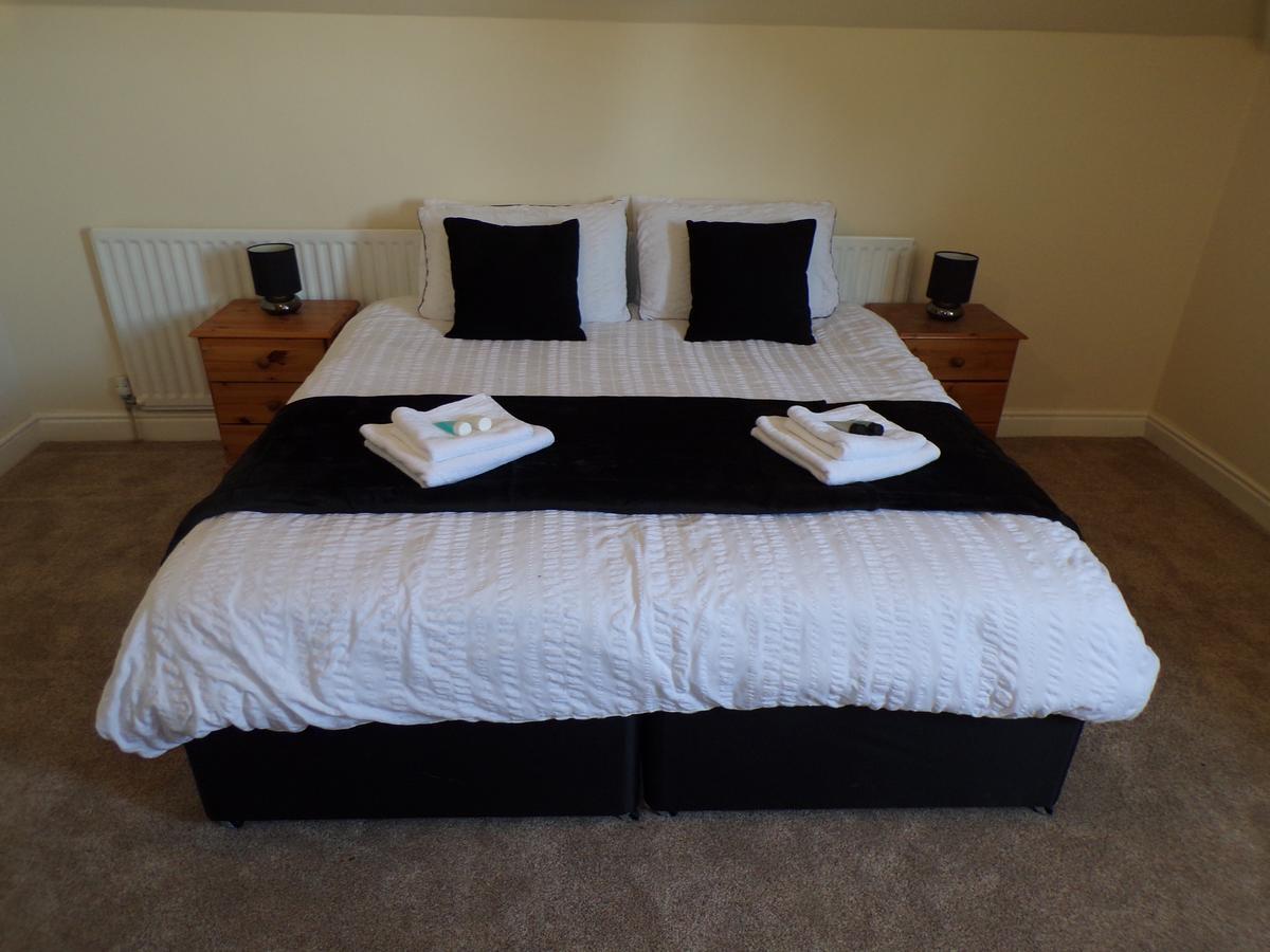 Guest house Carmel Serviced