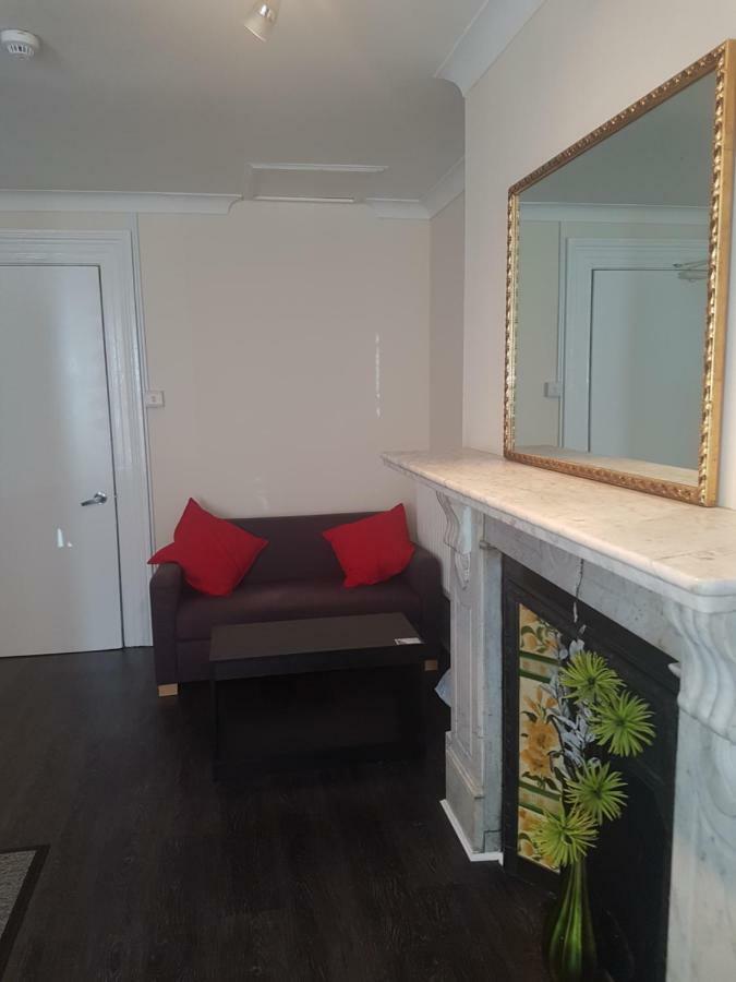 Landguard House Bed Only Guest house Southampton