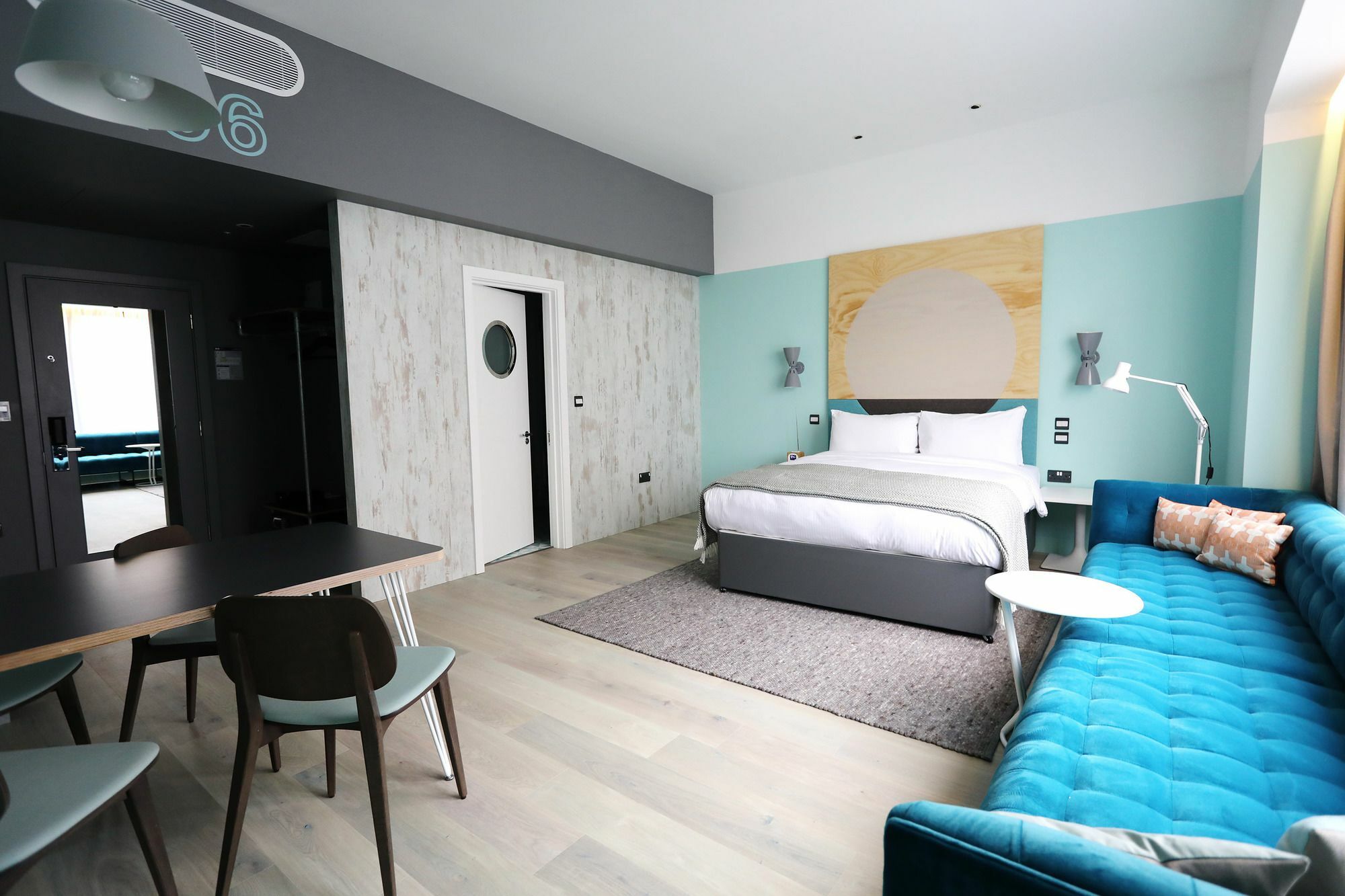 Room2 Hometel