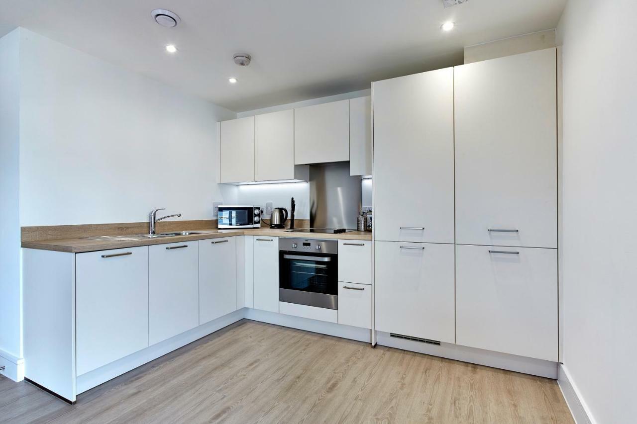 Chapel Riverside By Flying Butler Apartment *