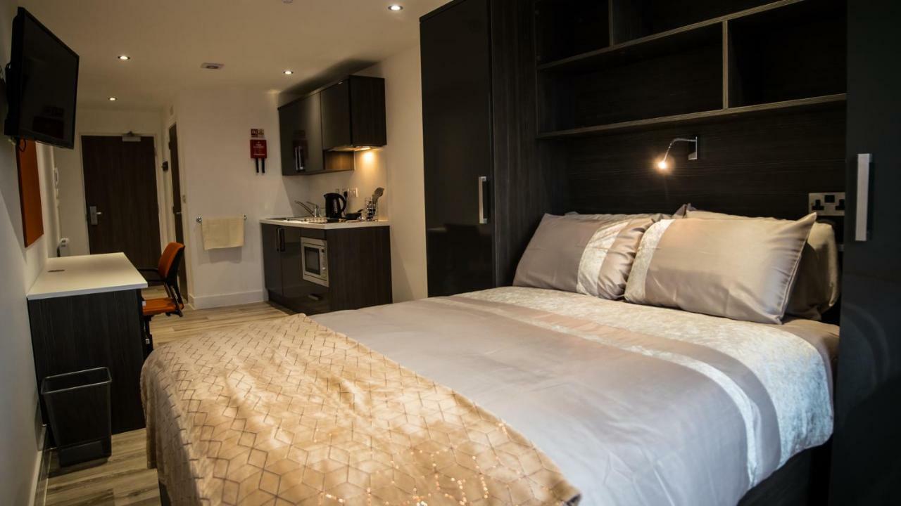 Apartment Andromeda Premium Southampton