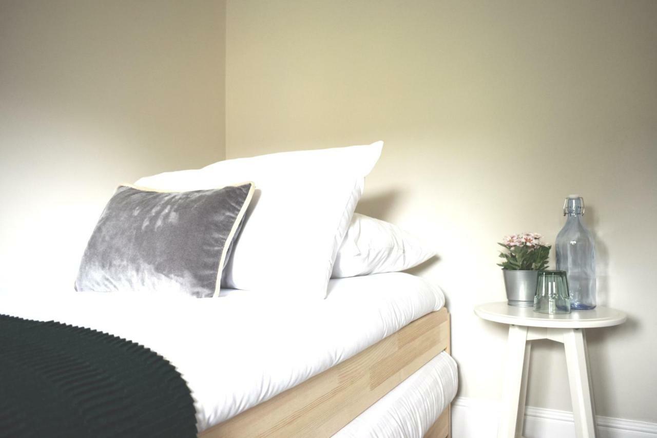 Charming Three Bed Near Centre And Hospital Holiday home Southampton