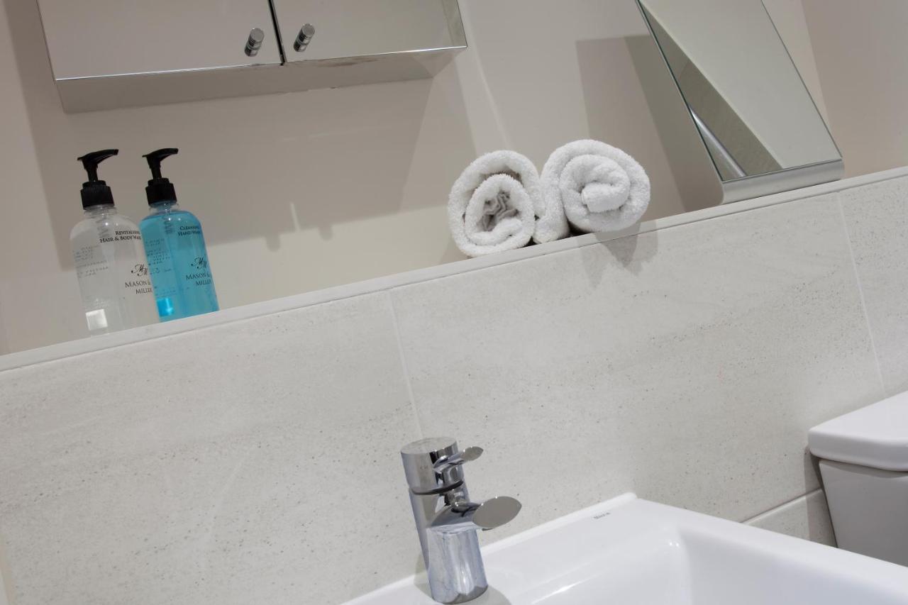 Charles Hope Centre Apartment *