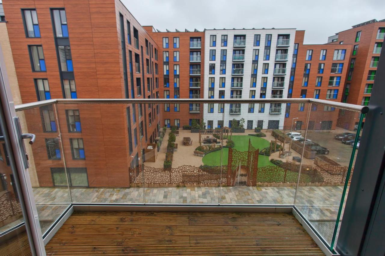 Charles Hope Centre Apartment