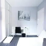 Honest Hospital House Apartment 1