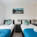 Amazing Goshen View & 2 Bedroom Apartment At Goshen Property Serviced Accommodation Southampton