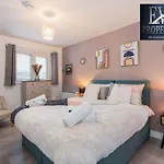 Charming Cosy Getaway Ideal For Leisure & Business
