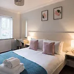 Bassett Green Road, Southampton By Viridian Apartments