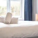 Beryl - 2 Bedroom Flat With Parking