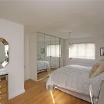 Large & Spacious 5 Bedroom, 3.5 Bathroom House