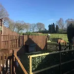 The Chalet In The New Forest - 5 Km From Peppa Pig!