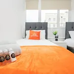 Hephaestus Apartment - The Craftsman Of Town