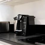 Luxury Apartment By Ocean Village Marina