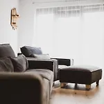 Luxury Apartment By Ocean Village Marina