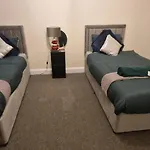 Central Southampton Apartment Ocean Village