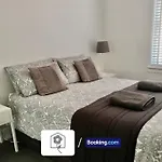 Netley Village Apartment By Your Stay Solutions Short Lets & Serviced Accommodation Netley Southampton With Free Wi-Fi