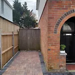 Matipa-Rise Guest House Southampton