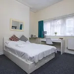 Pebbles Guest House Room 2