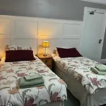 The Bliss 2 Home Stay, Self Check-In With Smart Lock, Non Smoking Home In And Out