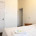 Pebbles Guest House Room 6