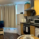 Southampton Cozy 1Bedroom
