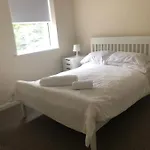 Newly Refurbished House - City Centre With Parking