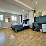Ps Apartments