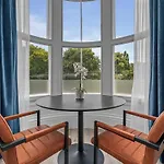 Kings Park Apartments