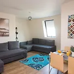Castle Point Apartments Southampton Premier Lodge
