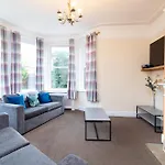 Thornbury Guest House Room 8