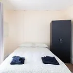 Brookvale Guest House Room 10
