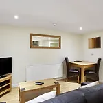 Pembroke House By Esa