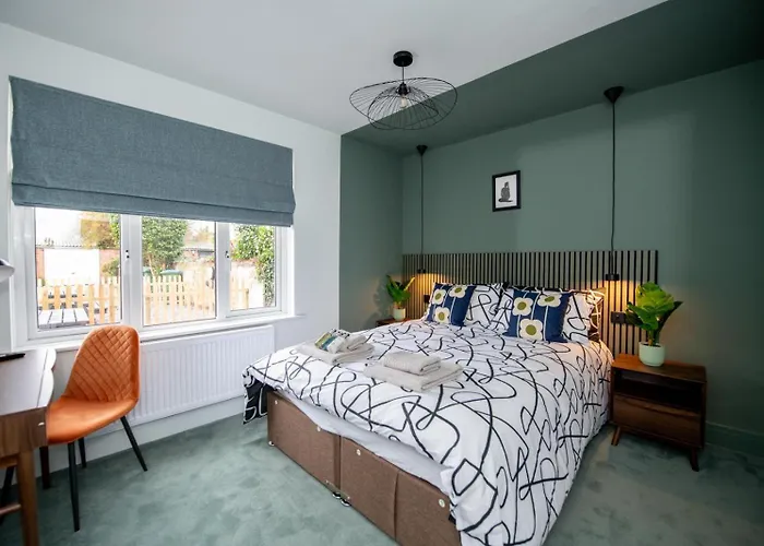 Gr Floor - Flat 68 Hill Ln
