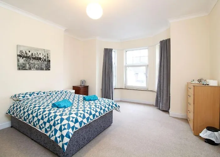 Darwin Road Guest House Room 2