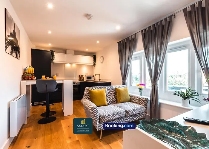 One Cosy Bedroom Apartments By Smart Apartments Short Lets & Serviced Accommodation Apartment Southampton With Free Wifi