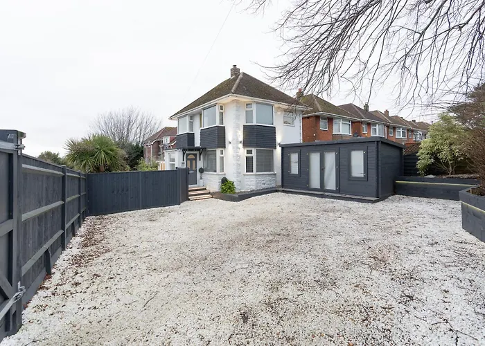 Estwood - Gated House