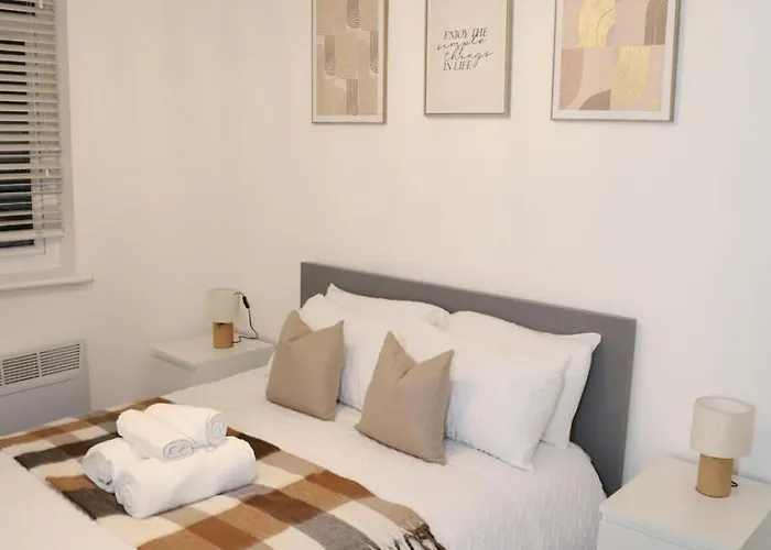 Modern, Stylish & Cosy Southampton City Centre Apartment