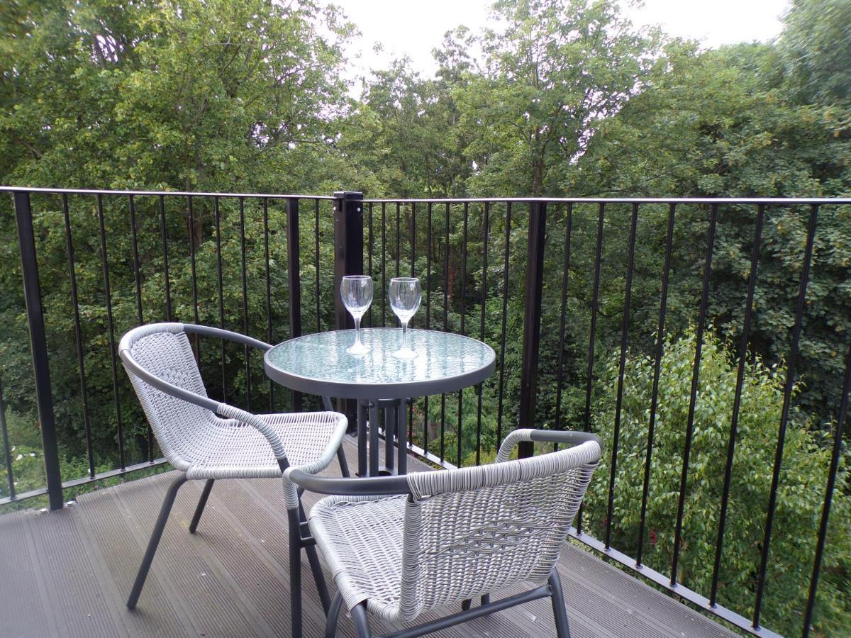 Lakeview Apartments Southampton